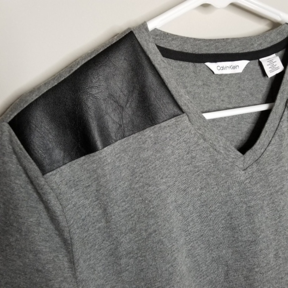 Calvin Klein faux leather tee Large NWT - Picture 3 of 5